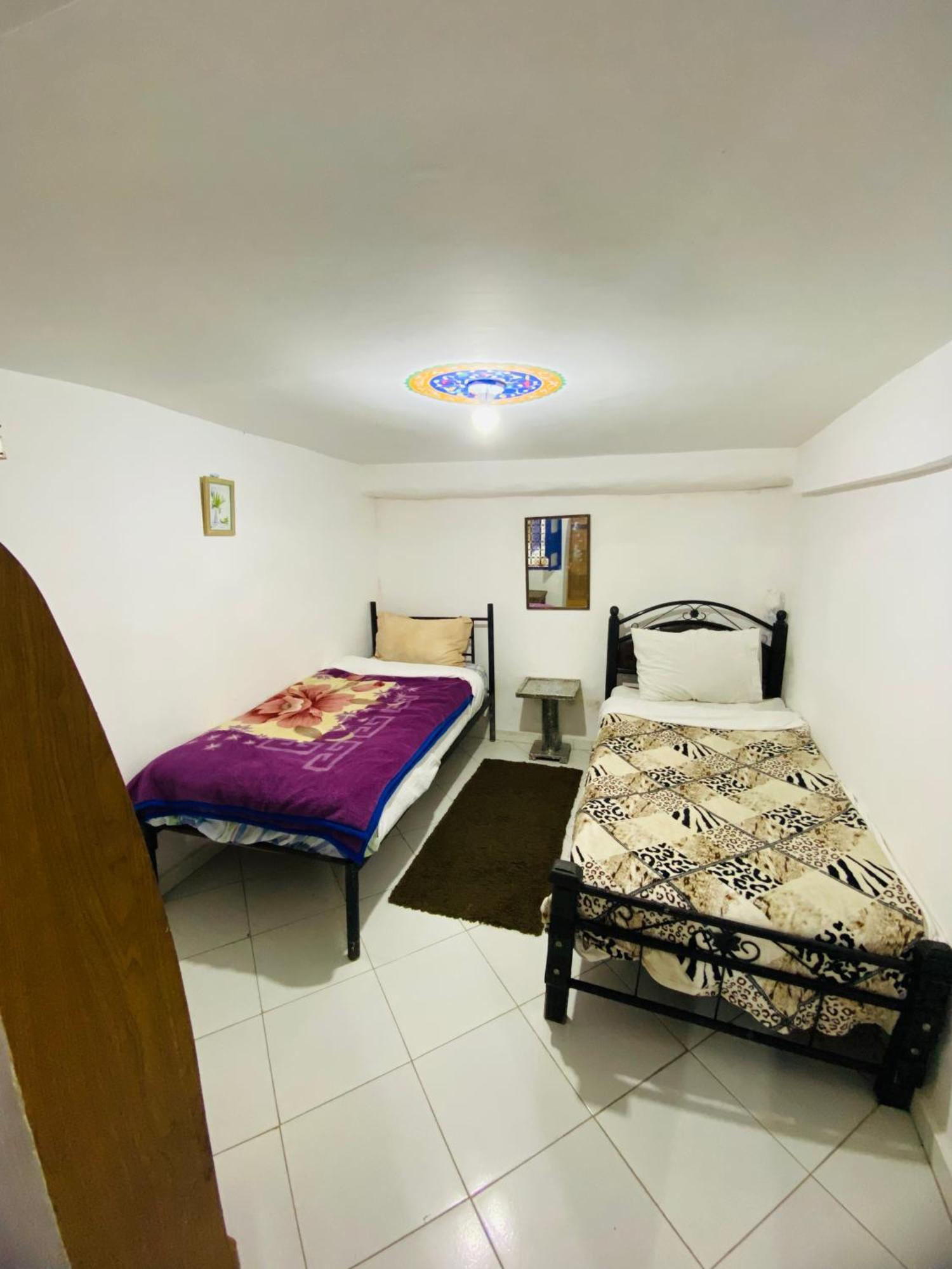 Hostel Essassi 23 マラケシュ エクステリア 写真